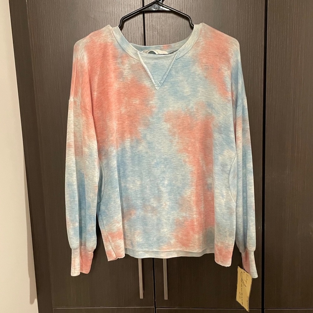 Vintage Havana very soft crew neck sweater t!